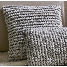 Cojín Nudos Crochet 45x45