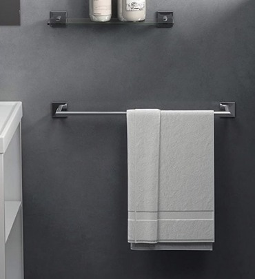 Que no falte de nada en los cuartos de baño; dónde y cómo colocar los  toalleros y portarrollos