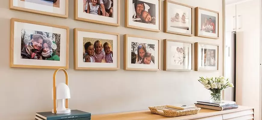 Cómo decorar tu hogar con marcos de fotos